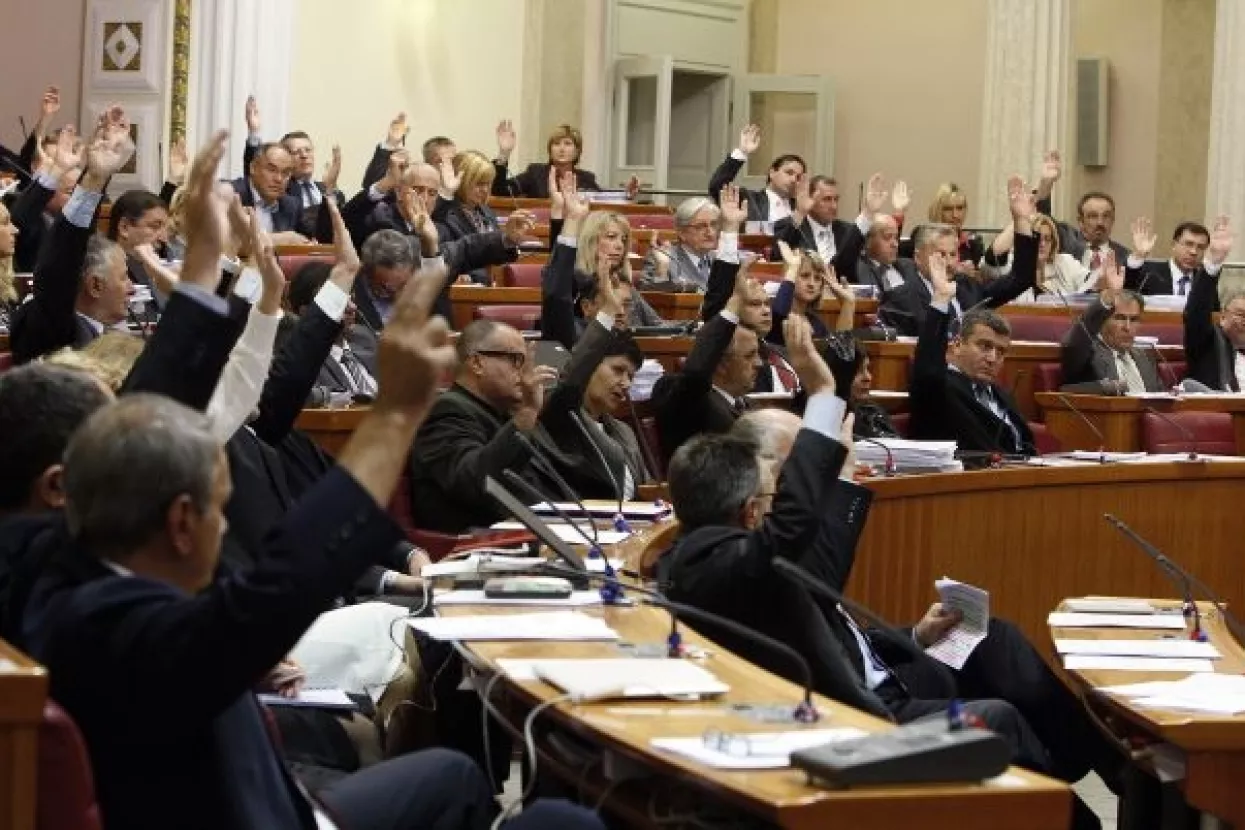 Milijun kuna da zastupnici ne dižu ruku