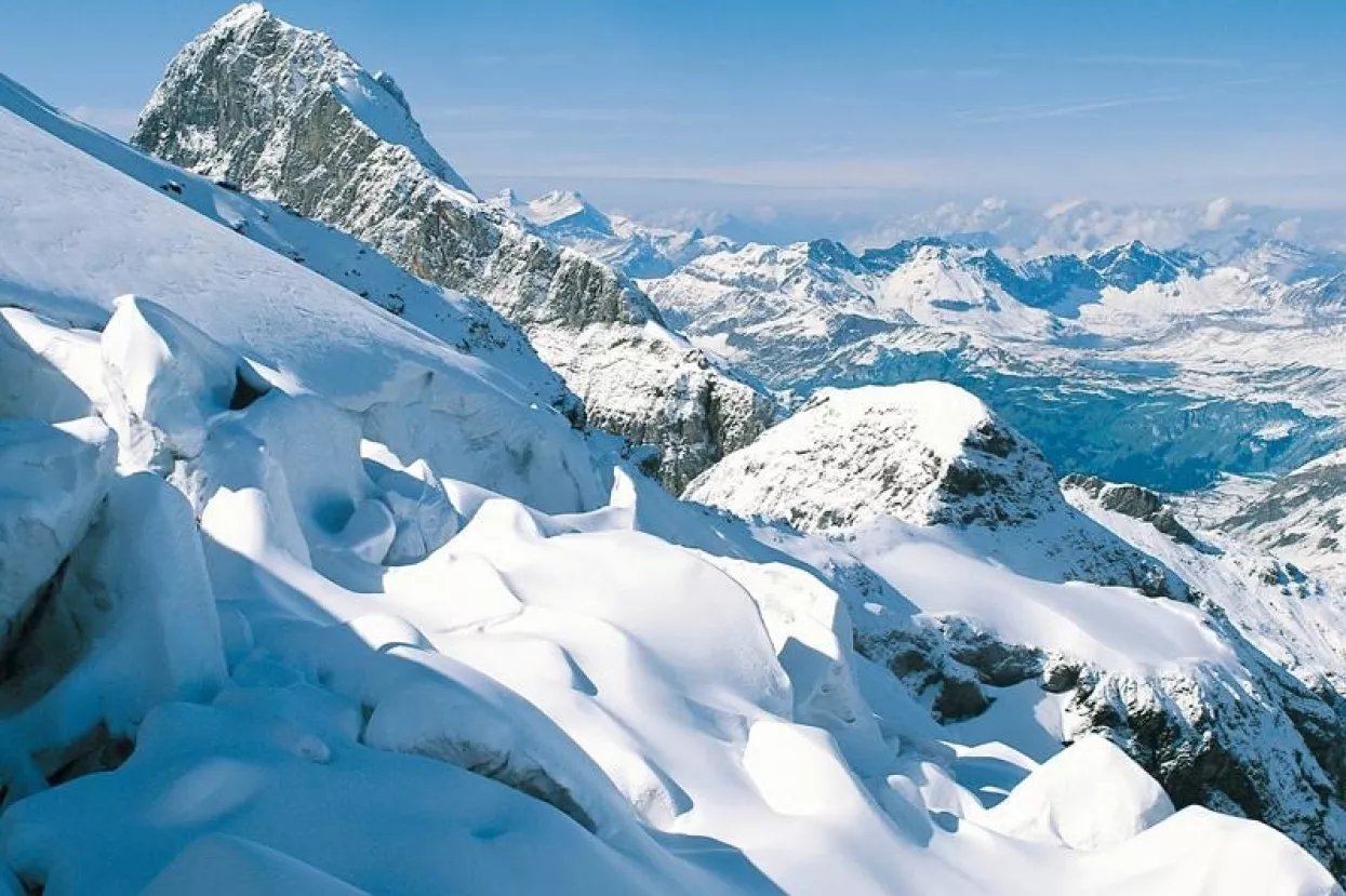 Titlis: Kako izgleda ponor dubok 500 metara?