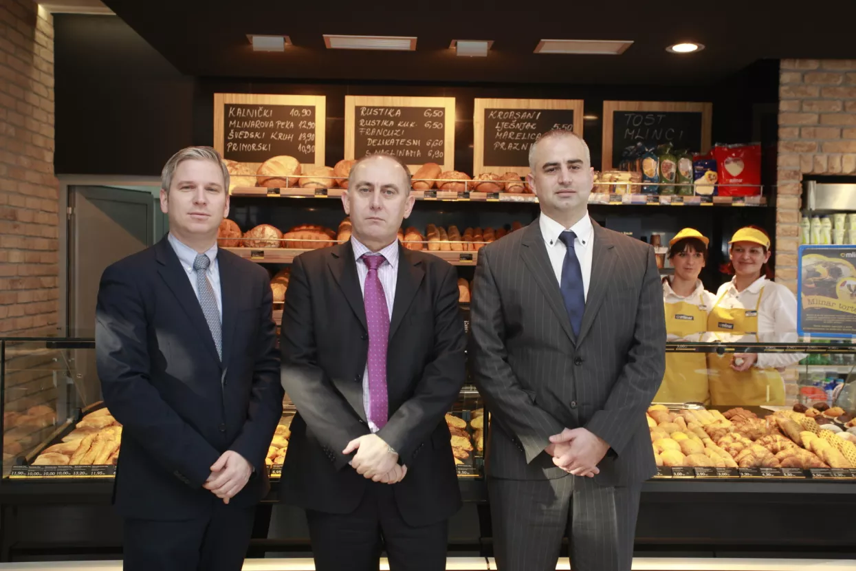 FOTO: Nova poslovnica Mlinara na Lukoil crpki