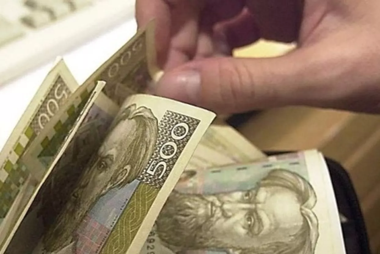 Za&scaron;to vi&scaron;ak od 7 milijardi kuna dnevno u bankama ostaje neiskori&scaron;ten?