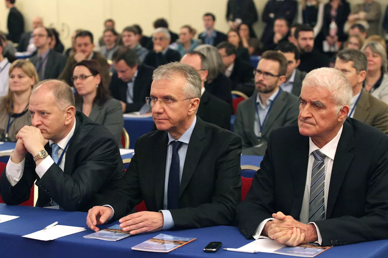 Otvoren skup udruženja očnih banaka