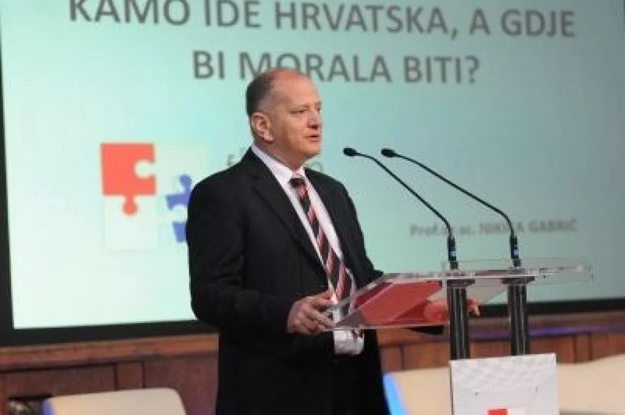 Zaustavljanje negativnih demokratskih trendova je od nacionalne važnosti