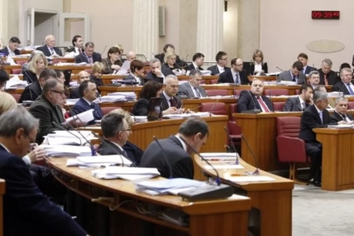Sabor raspravlja o monetarnoj politici