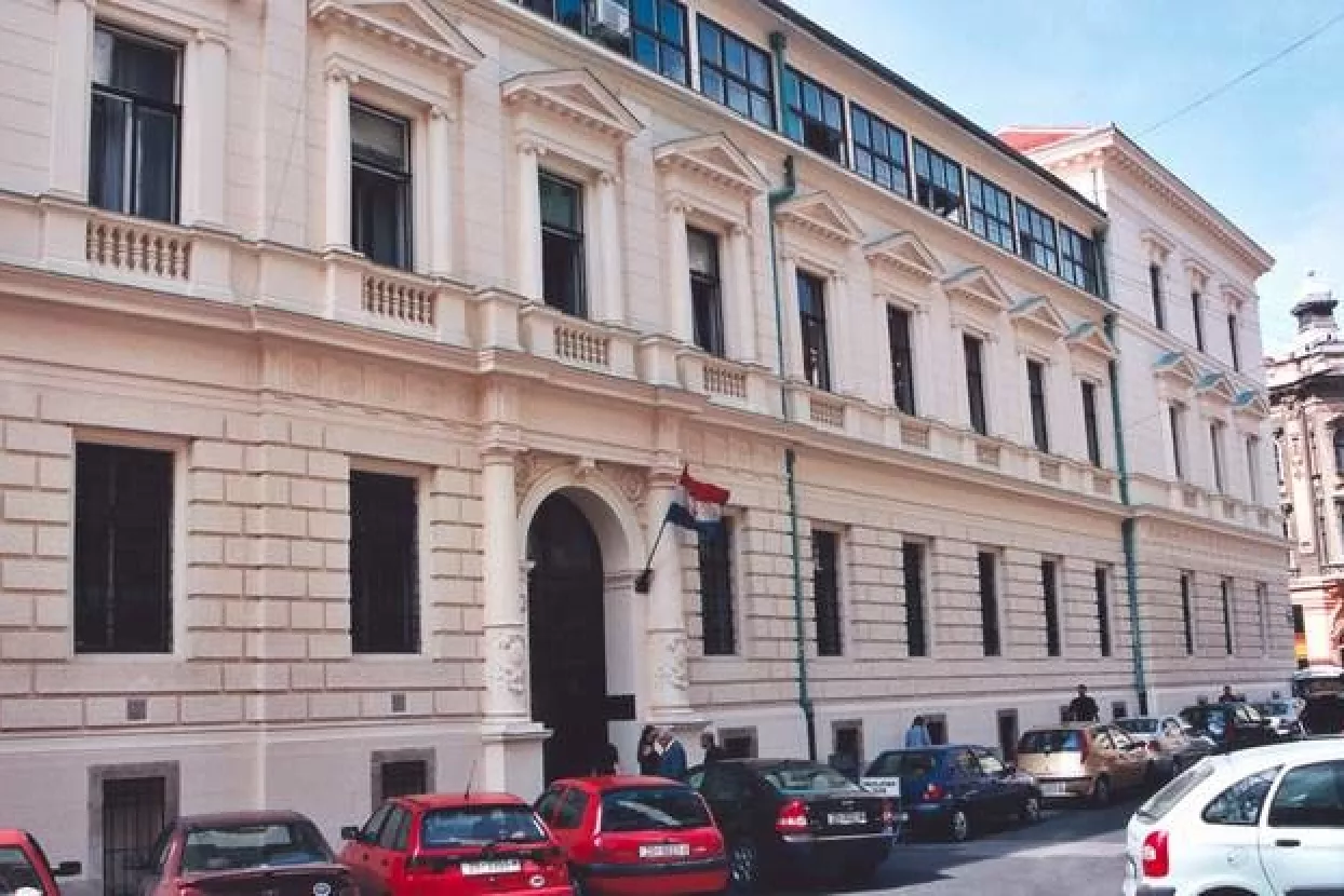 Počinje suđenje građana protiv banaka
