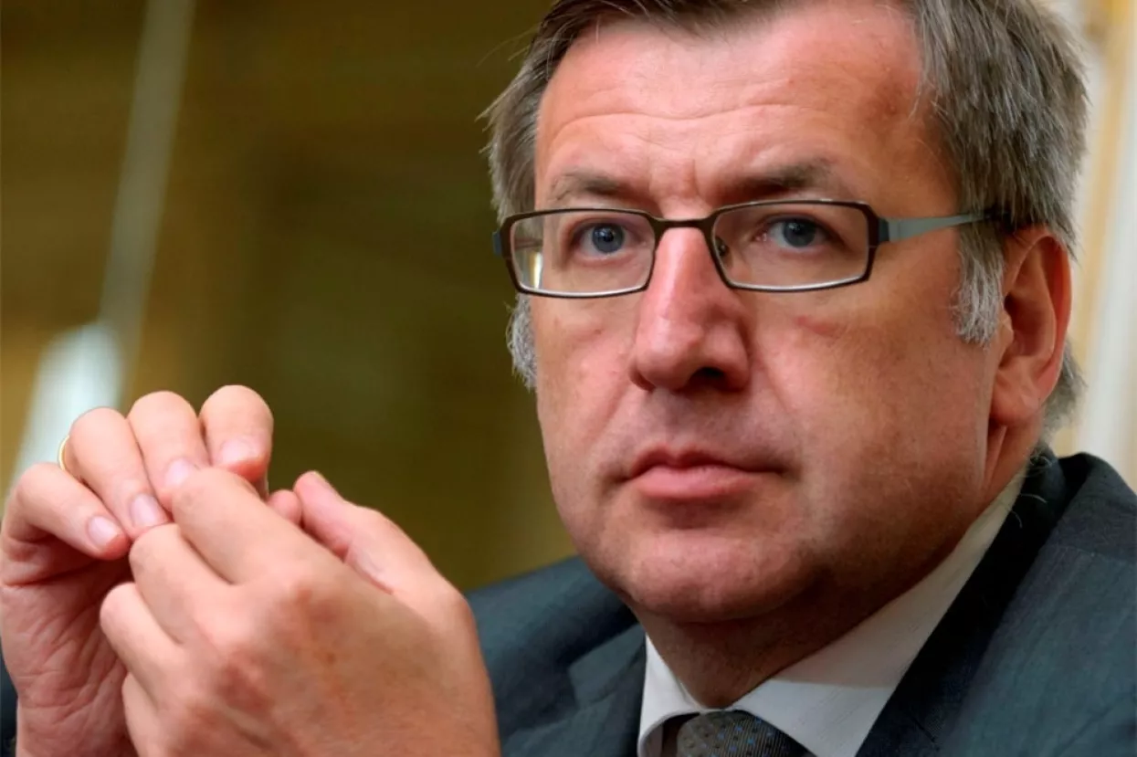Ministar financija dao ostavku zbog spora oko povoljnog kredita