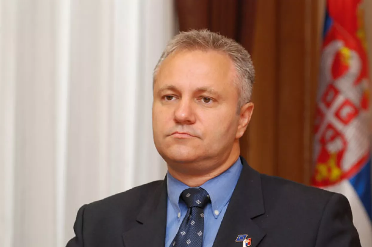Srbija ostvarila suficit, predlaže se ranija otplata duga