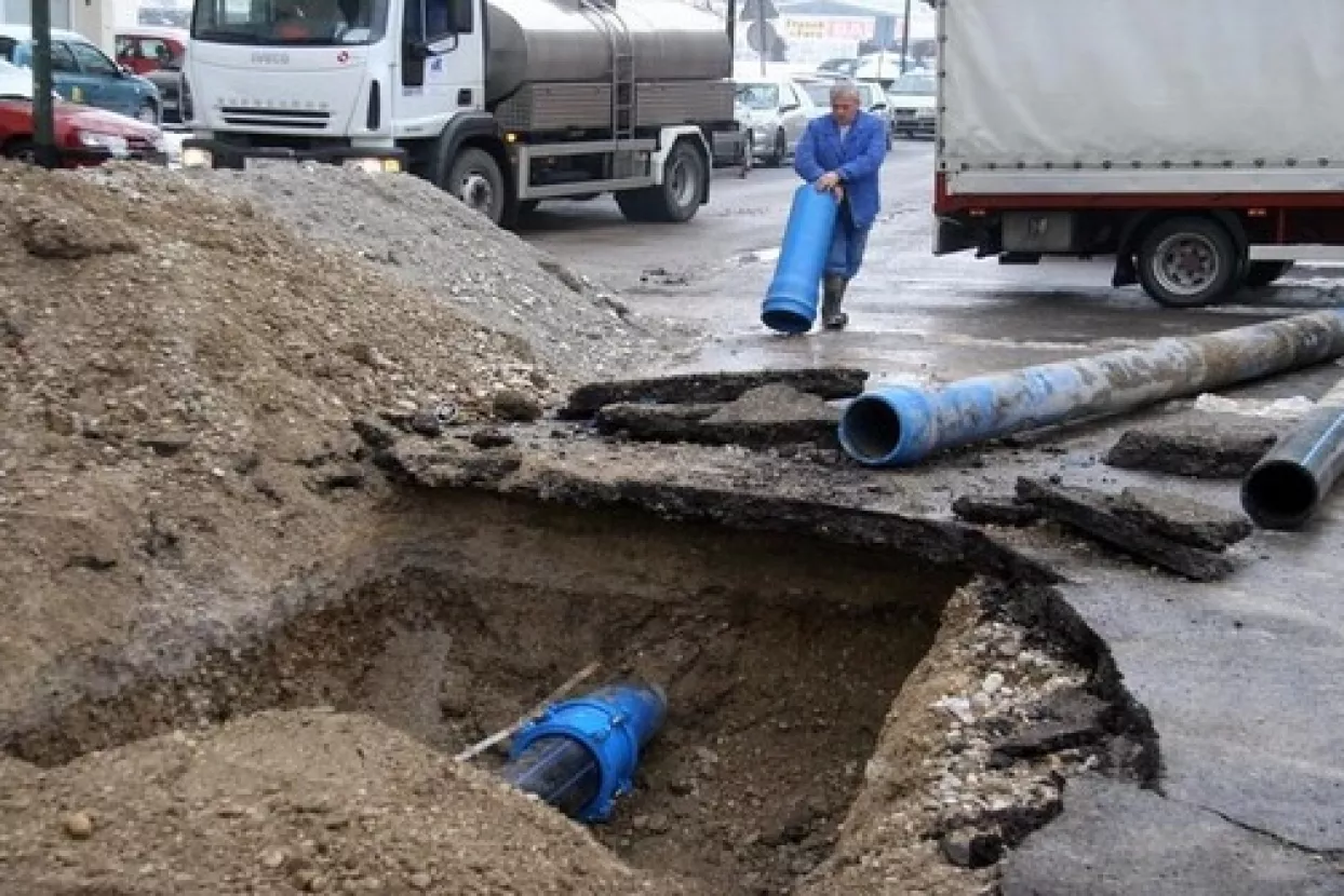 Bez tople vode &Scaron;pansko, Male&scaron;nica i Gajnice