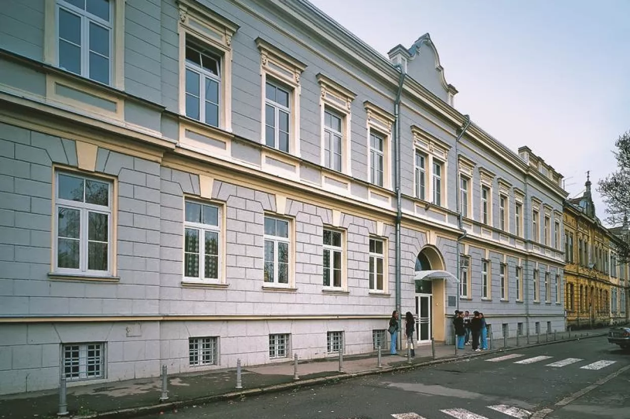 USKOK pokrenuo istragu protiv osumnjičenih s Ekonomskog fakulteta
