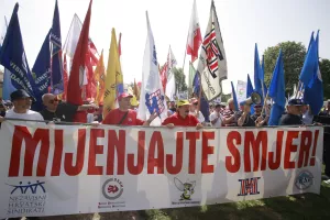 Dvadeset tisuća građana zatražilo promjenu smjera