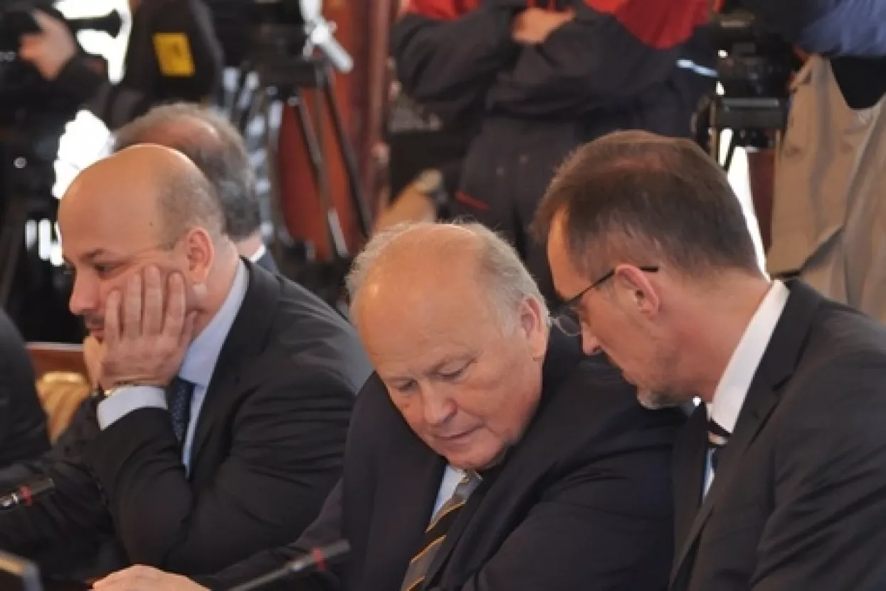 Vlada krči put za dolazak Exxon Mobila