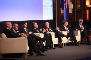 Poduzetnici vjeruju u sve, samo ne u učinkovitu državu