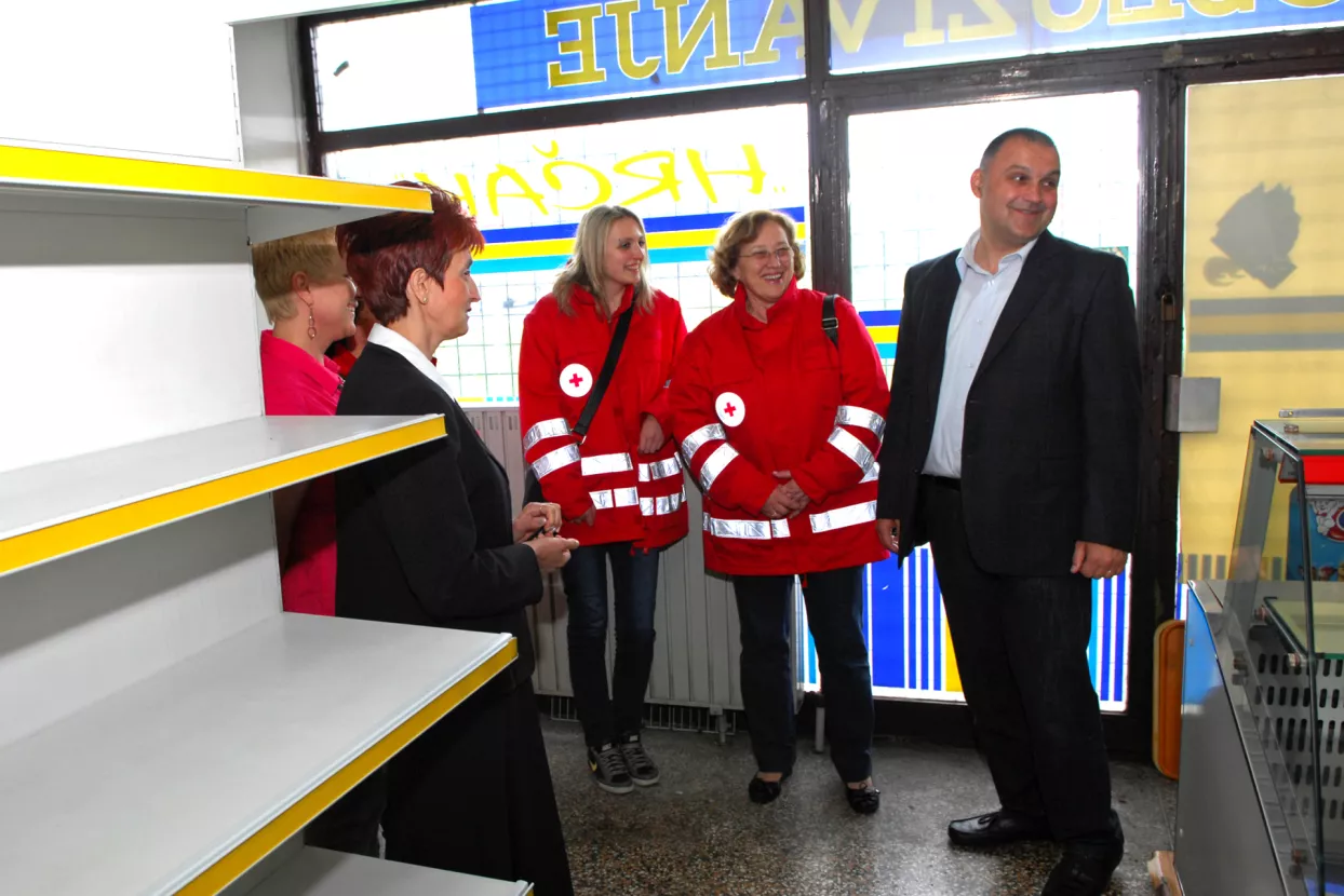 U Karlovcu niče socijalna samoposluga