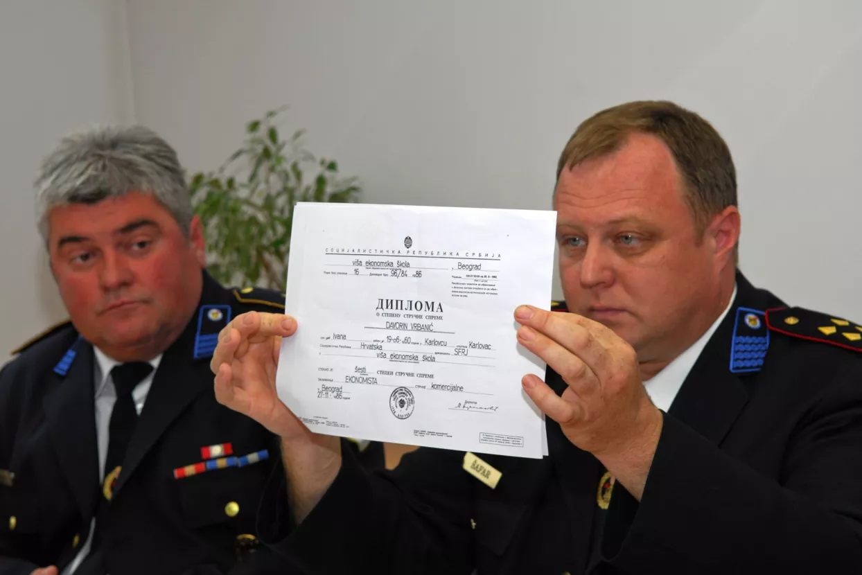 Skandal u karlovačkoj Vatrogasnoj zajednici: Tajnik krivotvorio diplomu iz Beograda