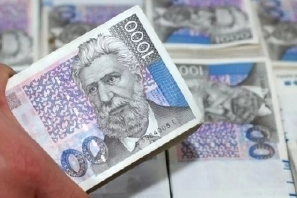 Prosječna neto plaća za lipanj 5.486 kuna