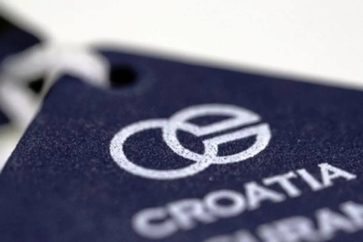 Croatia osiguranje žele Adris i pet stranih kompanija