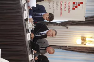 Grčić: Ne trebaju nam vi&scaron;e boce, sada možemo disati s dihalicom
