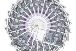 Kuna oslabila prema euru i franku, ojačala prema dolaru i funti