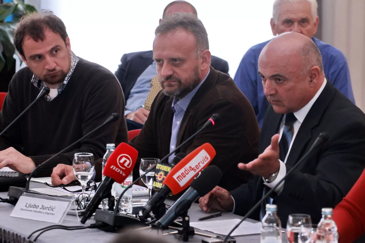 'Bez referenduma se autoceste ne smiju davati u koncesiju'