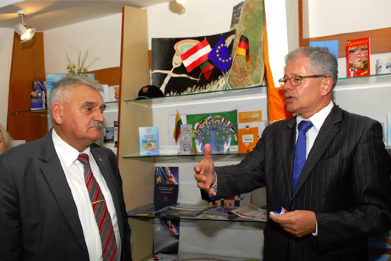 U Karlovcu otvoren informacijski centar Europske komisije