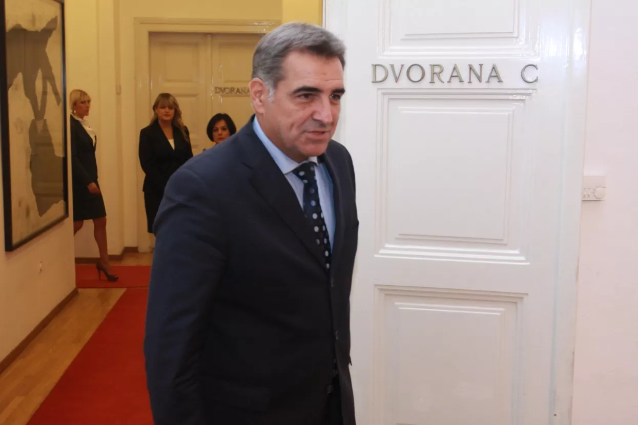 Vido&scaron;ević prenoćio u jedinci za zadržavanja, danas nastavak ispitivanja