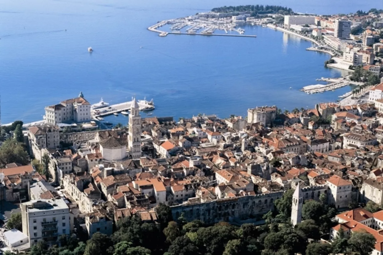Pomorsko dobro - država ga proda, a onda bez naknade izvlasti