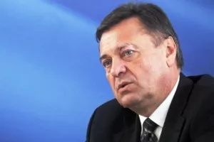 Žao mi je što se prodaje Mercator, ali bih učinio isto što i Todorić