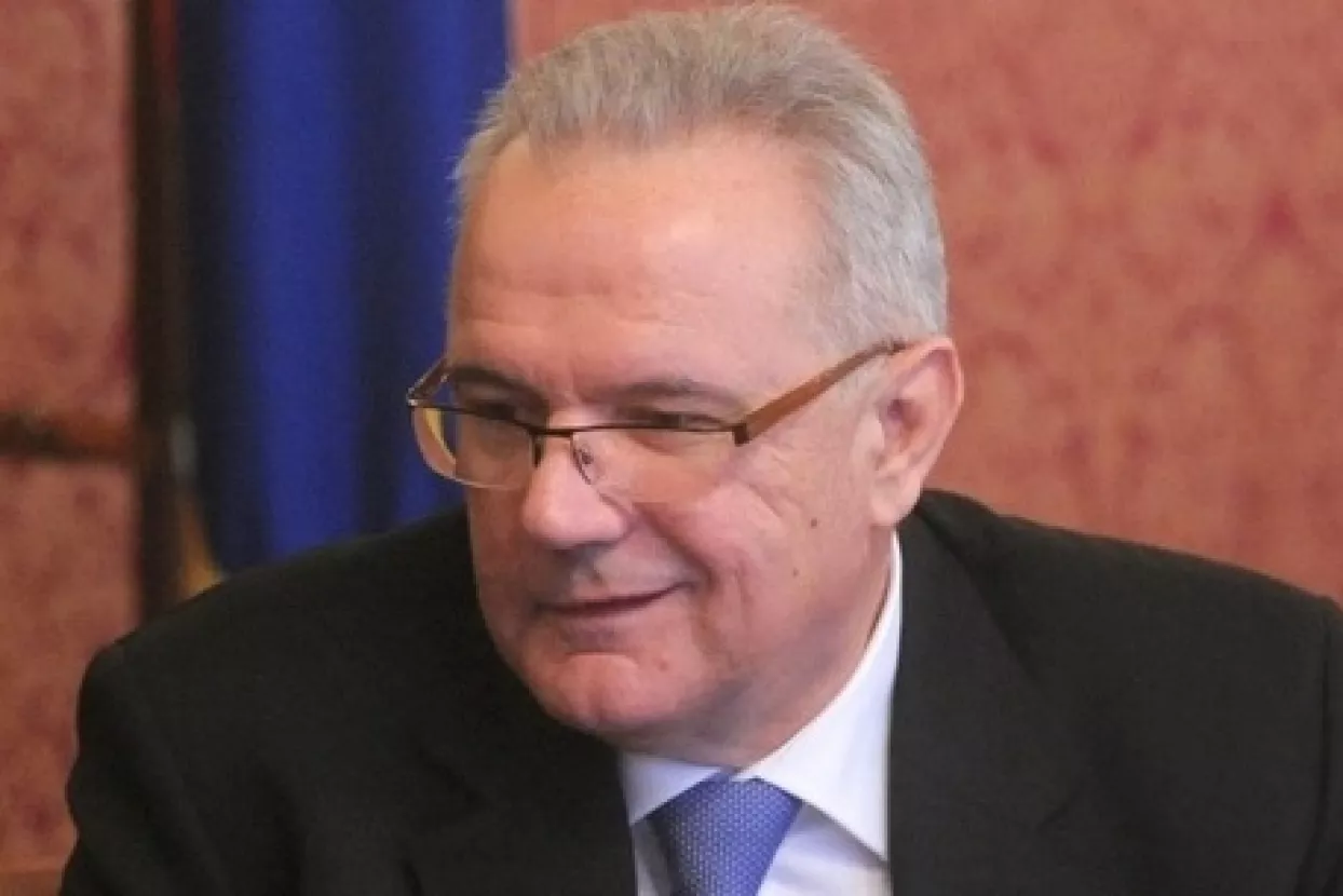 Parlament većinom prihvatio program Nevena Mimice