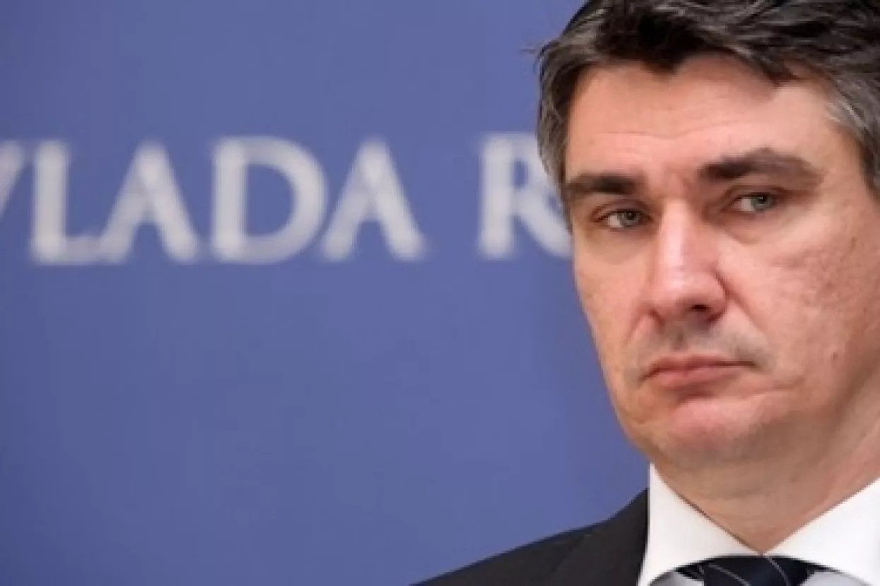 Skupe automobile prebacujemo u MUP, za ministre manje napadna vozila
