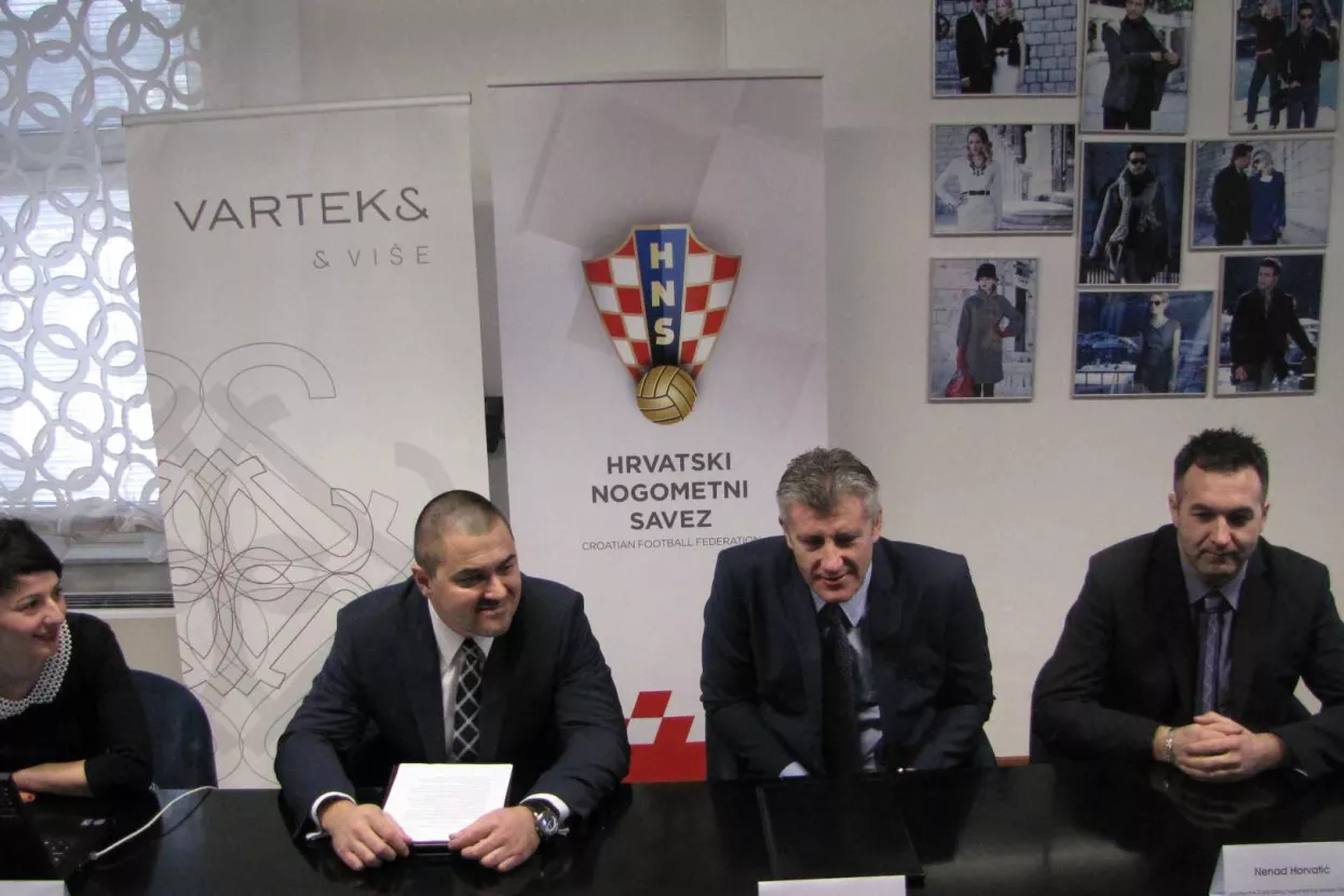 Varteks potpisao ugovor o poslovnoj suradnji s Hrvatskim nogometnim savezom