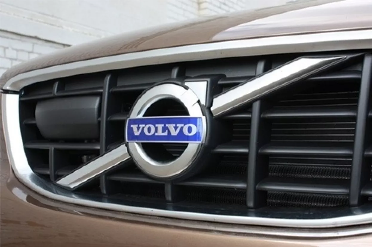 Volvo testira automobile koji sami voze