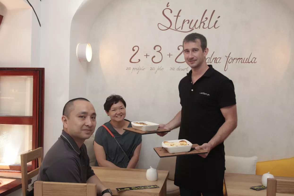 Burgeri, wok, sushi i &scaron;trukli pobjeđuju elitne restorane