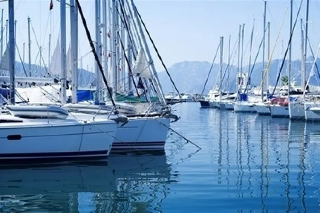 Država želi otvoriti vrata Adrisu i mirovinskim fondovima za ulaganje u ACI