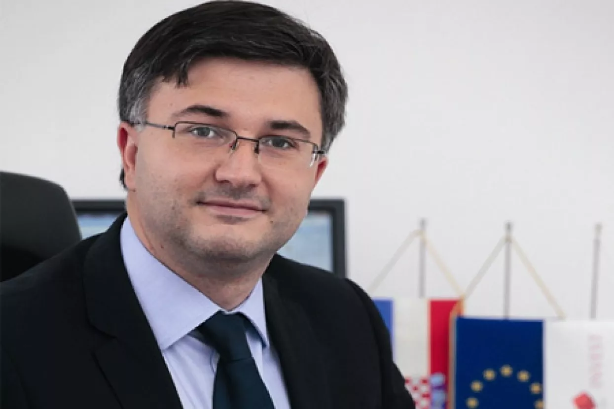 HAMAG-BICRO u iduće tri godine izdaje 53,4 milijuna eura jamstava u okviru programa EU početnik