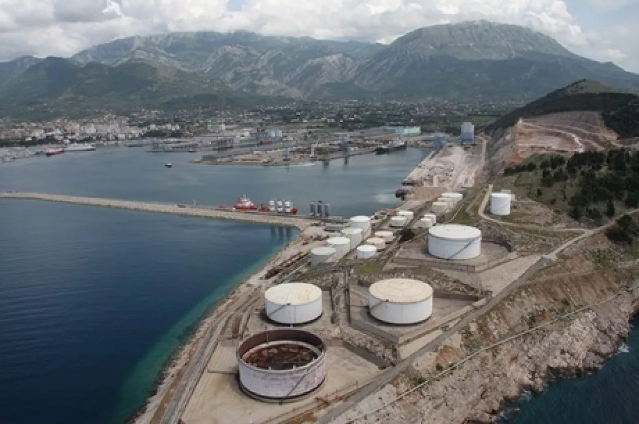 Javna dražba za 19,98 posto dionica Luke Ploče