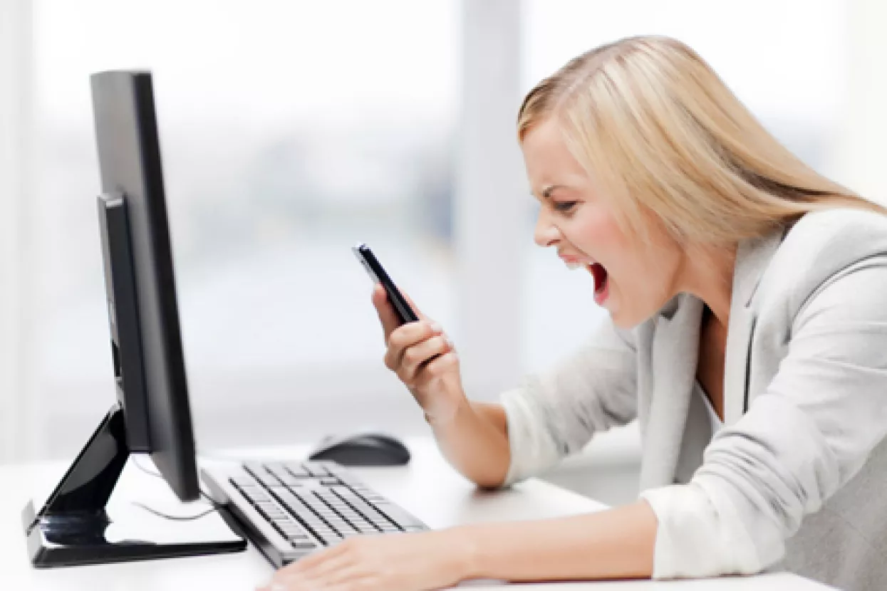 Evo zašto je rješavanje problema preko e-maila ili SMS-a najgora opcija