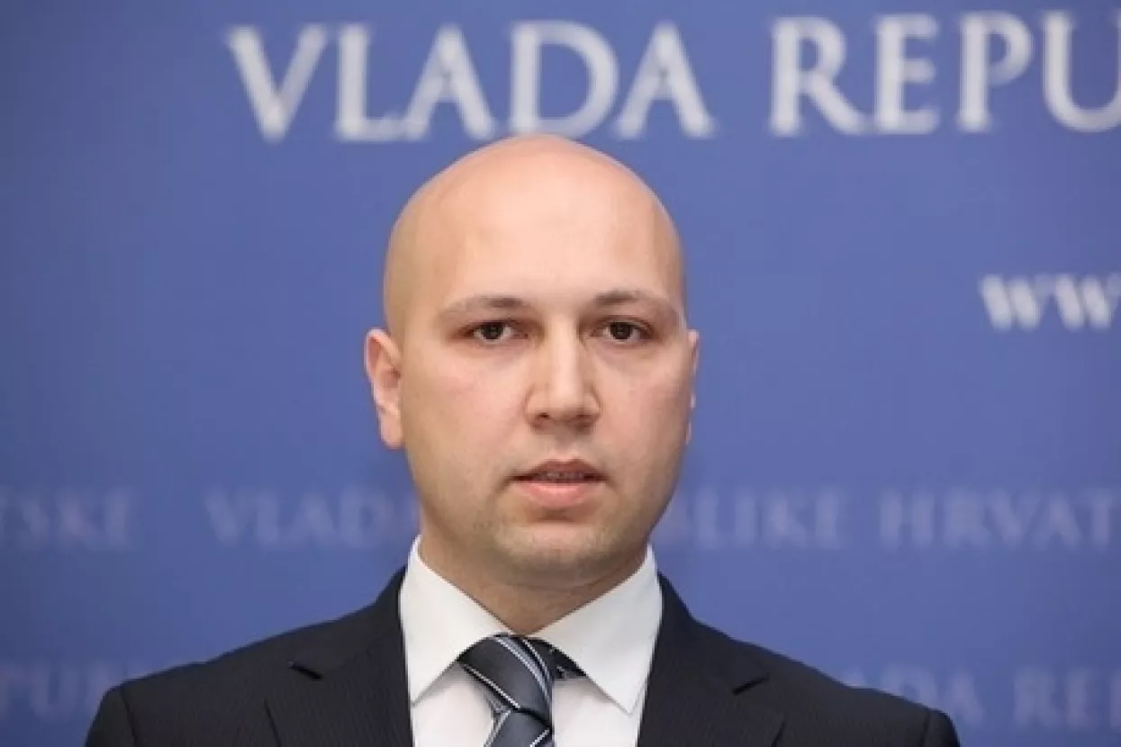 Zmajlović: S premijerom komuniciram, njemu polažem račune