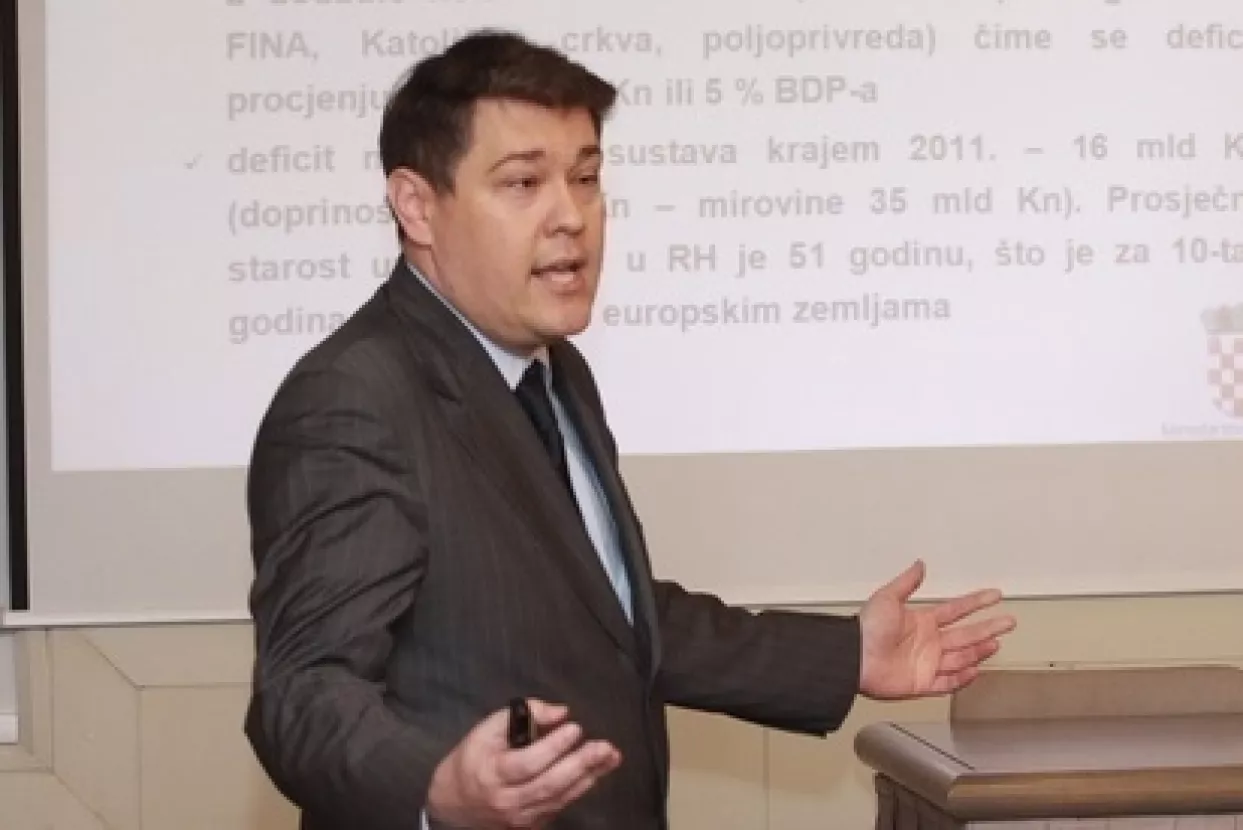 Lalovac: HPB mora proći restrukturiranje