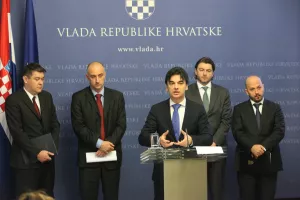 Maras: HDZ je crna rupa koja je uništila pedeset tisuća obrta i tvrtki