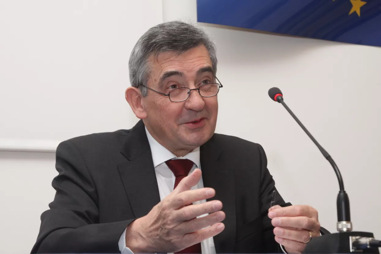 Njemački veleposlanik strane privatne investicije vidi kao ključ ekonomskog oporavka