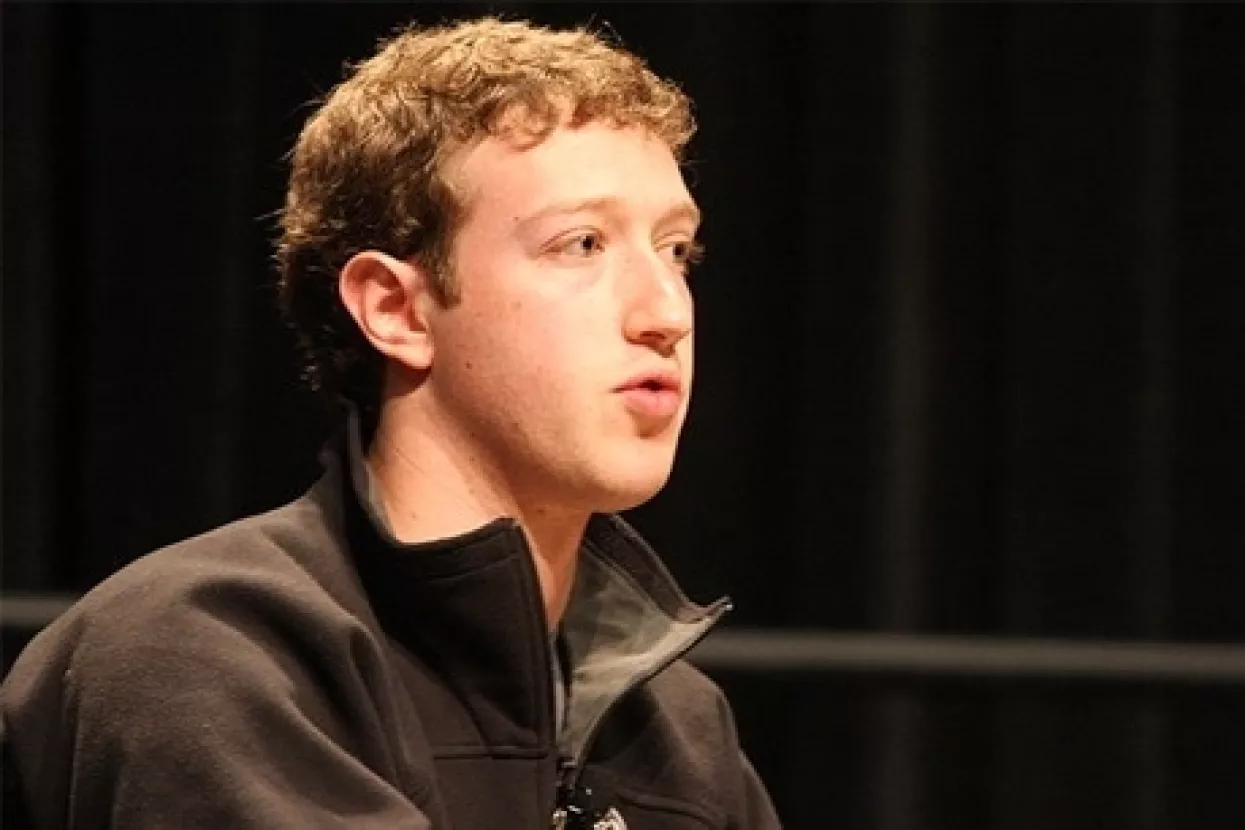 Dobit Facebooka pala, prihodi porasli najsporije u dvije godine