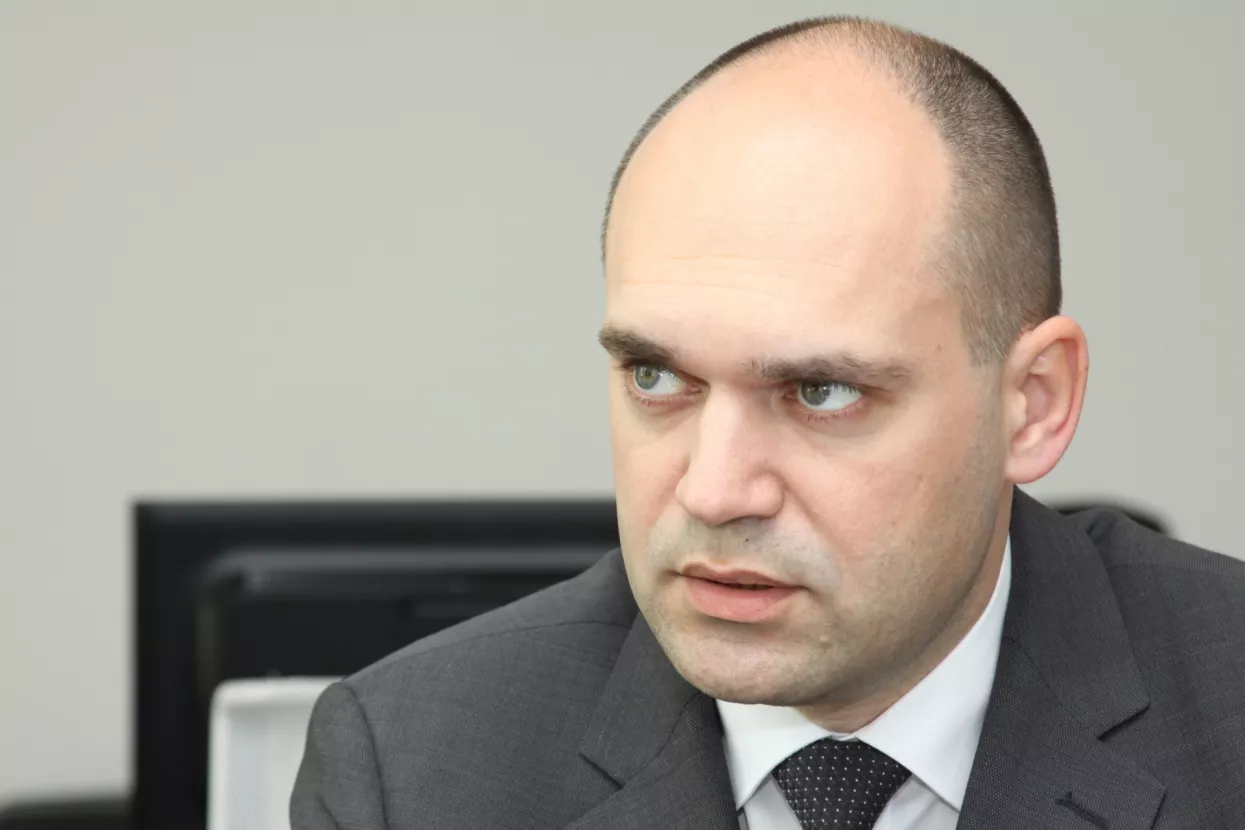 Moj je prioritet refinanciranje Holdingova golemog duga