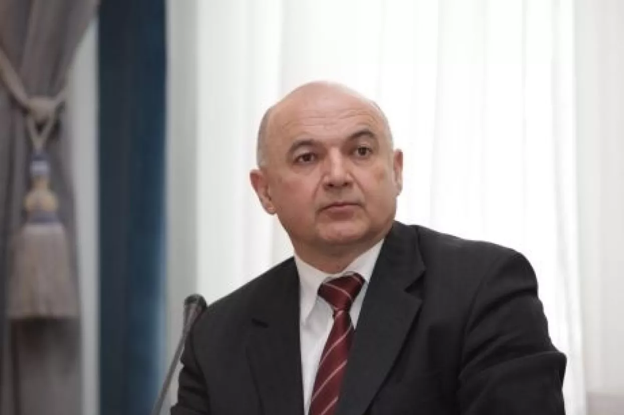Problem kredita u '&scaron;vicarcima' država može jednostavno rije&scaron;iti, evo kako...
