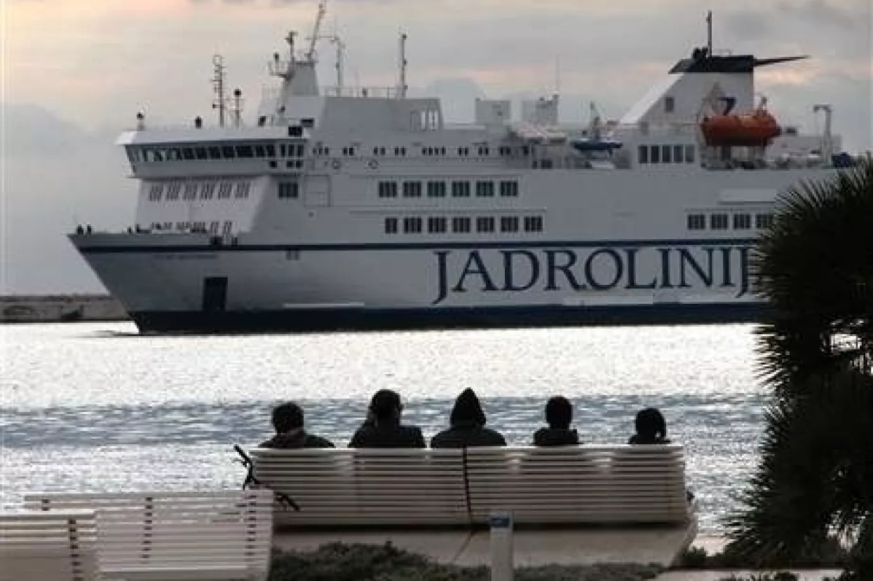 Slovensko državno odvjetni&scaron;tvo istražuje kako su kreditom NLB kupljene dionice Luke Zadar