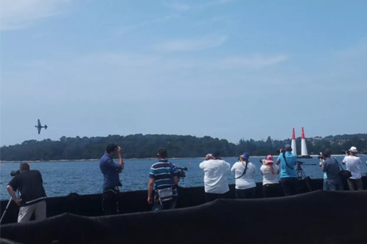 Zračne akrobacije pilota Red Bulla u Rovinju promatra 50 tisuća turista u predsezoni