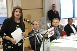Kovacs-Wöhry: Hrvatska je službeno izašle iz krize, ali pravi oporavak je daleko