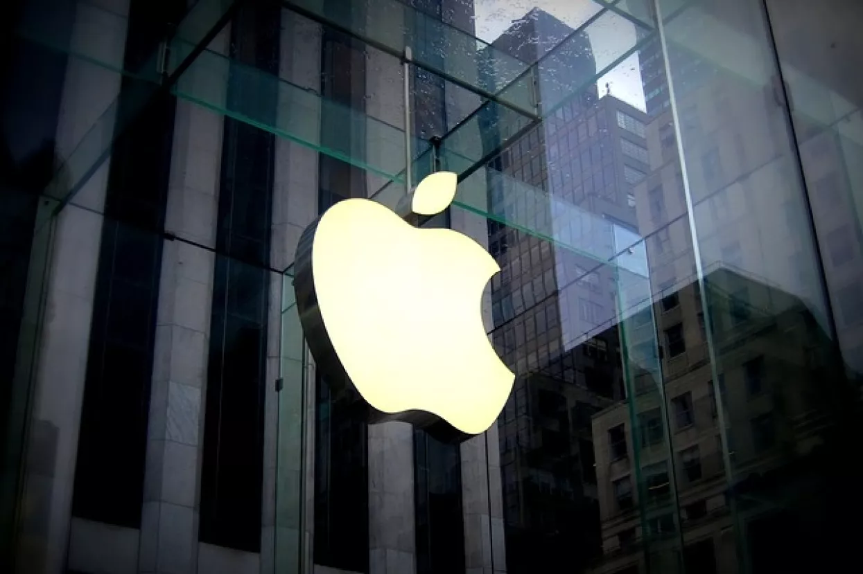 Apple je Fiat Chrysleru preoteo Douga Bettsa &ndash; &scaron;to to znači za industriju samovozećih automobila?