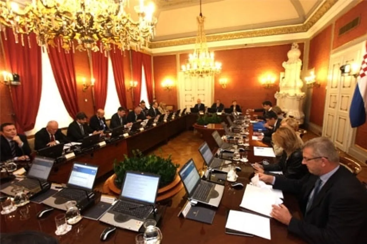 15 poteza umiljavanja biračima (1. dio)