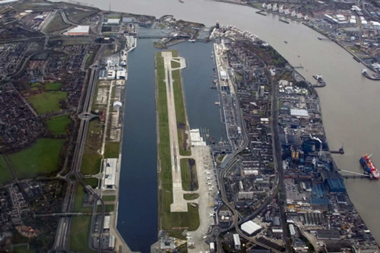 &Scaron;vicarci savjetuju kako prodati londonski City Airport za dvije milijarde funti