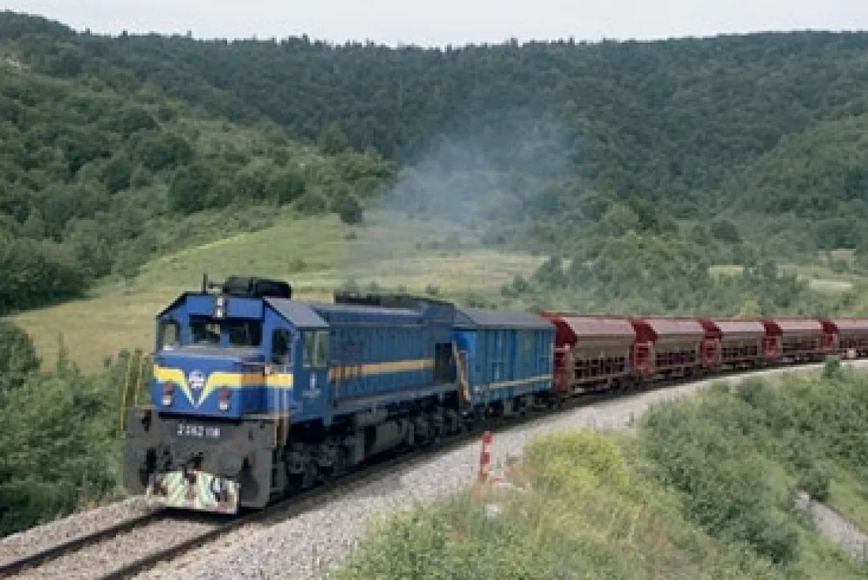 Država će dokapitalizirati HŽ Cargo, a radnicima Borova prodaje 50 posto dionica Borova pod povoljnijim uvjetima