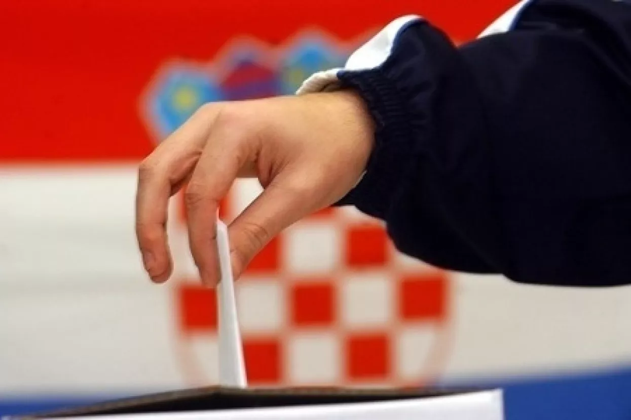 Hrvatska bira zastupnike za 8. saziv Hrvatskog sabora